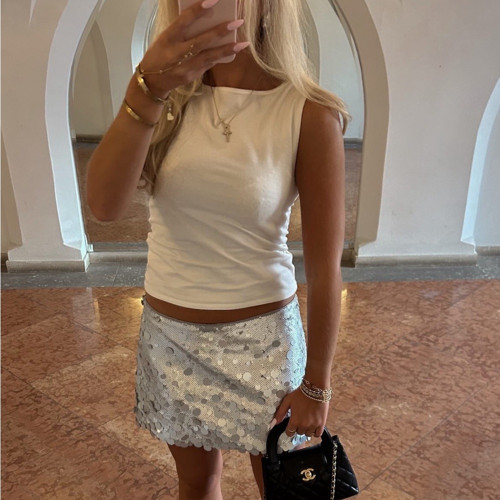 Zara Sequin Mini Skirt in Silver